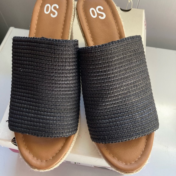 NIB womens wedges - Picture 2 of 4